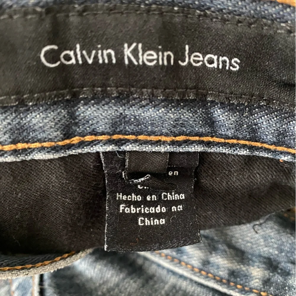 Calvin Klein, Low Rise Straight Leg Jeans